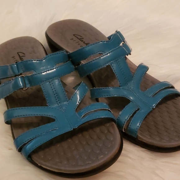 Clark's Privo Sandals Size 9M - Picture 1 of 5